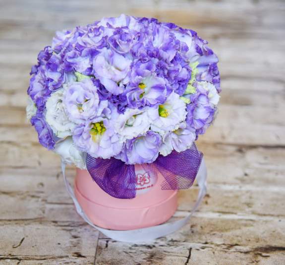 קופסת פרחים בללה סידור פרחים בללה