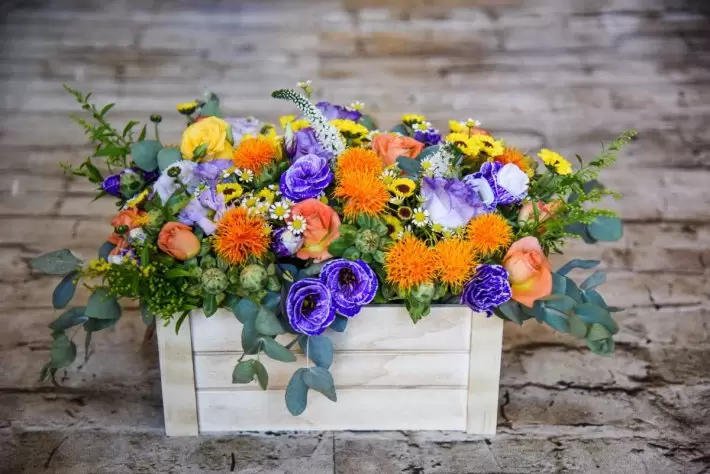 סידור פרחים – ספיר סידור פרחים צבעוני