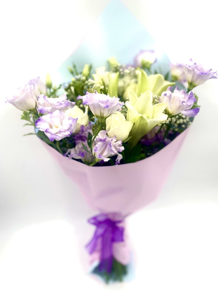 זר סגול לבן