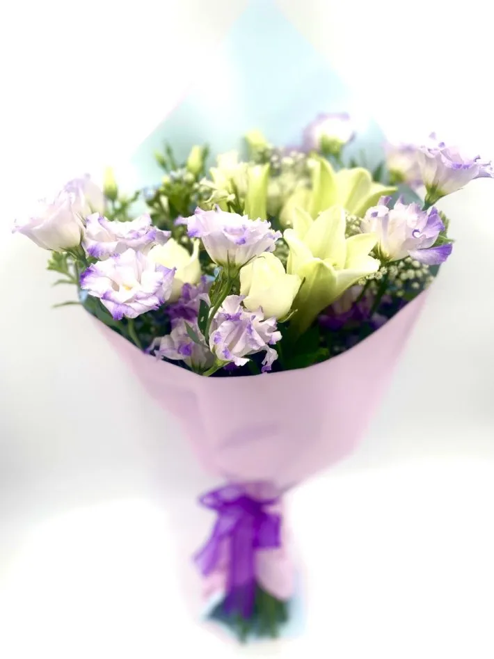 זר סגול לבן